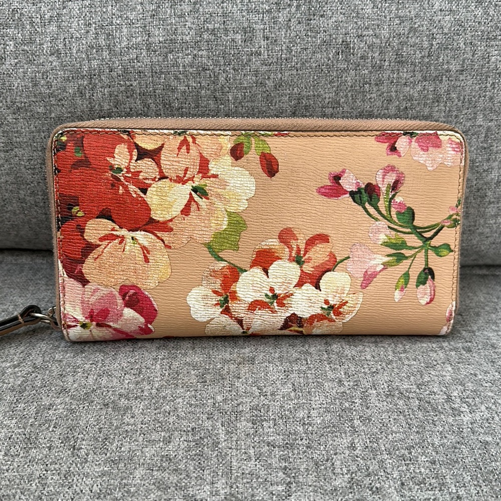 Gucci floral long zip wallet